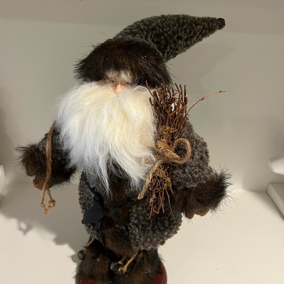 Rustic Santa Claus Long Dark Robe Fur  Bells Christmas Tree Vintage Style - Picture 10 of 16